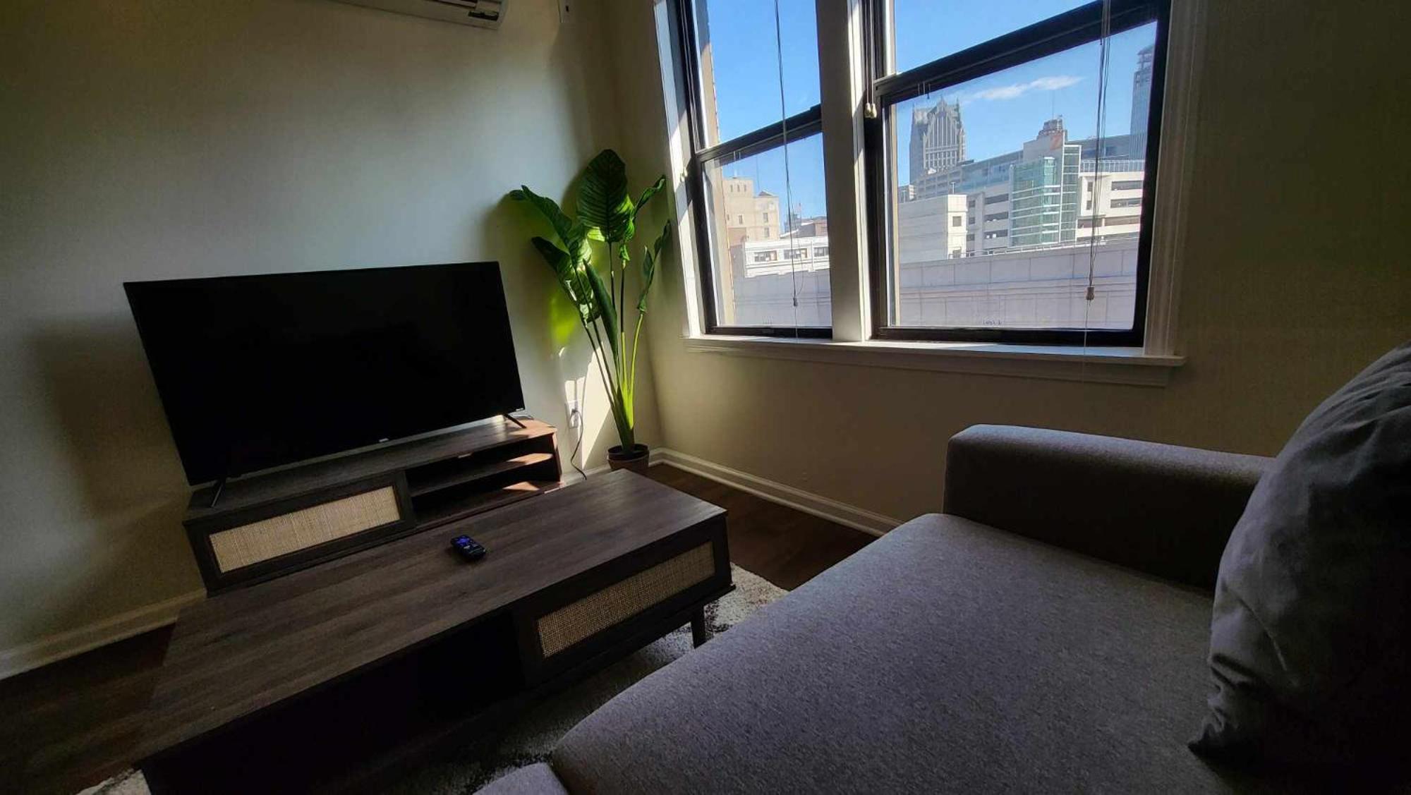 Heart Of Detroit Gem! 2Br Apt ภายนอก รูปภาพ